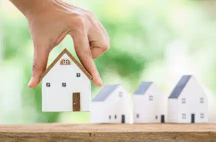 Crédit immobilier : une baisse record qui inquiète