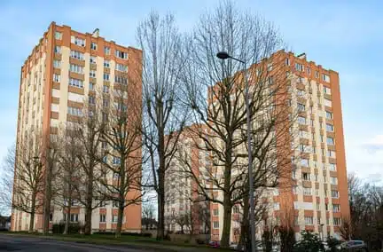 Logement social : la RLS revue à la baisse, quels impacts pour les locataires ?