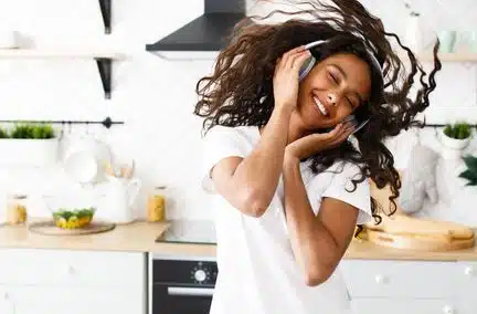 Bonheur de devenir propriétaire : la playlist feel good d'Empruntis Montélimar
