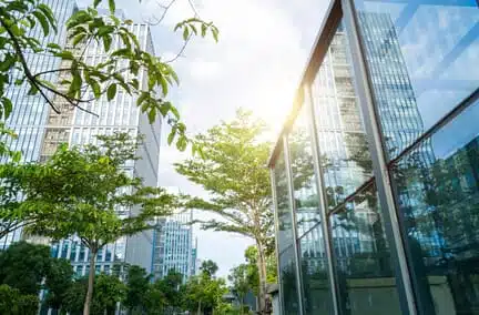 Immobilier en Île-de-France : voici les villes où remplacer les bureaux par des logements
