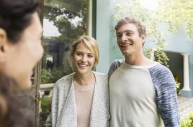 Acheter sans être mariés : quels risques ? Et quelles solutions adopter pour se protéger ?