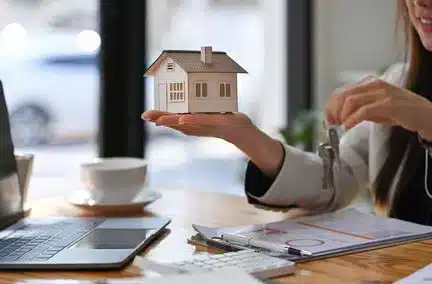 Sondage : 23 % des Français estiment que l'immobilier est un investissement performant