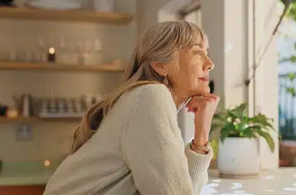 Ménages en hausse, logements en tension : la France face au défi du vivre seul