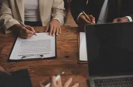Immobilier : les professionnels du secteur demandent des mesures d'urgence