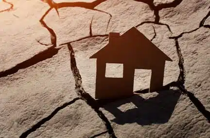 Immobilier : une maison sur deux menacée par le climat, découvrez si vous êtes concerné
