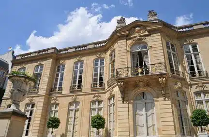 Immobilier : comment le secteur réagit à la nomination de Michel Barnier ?