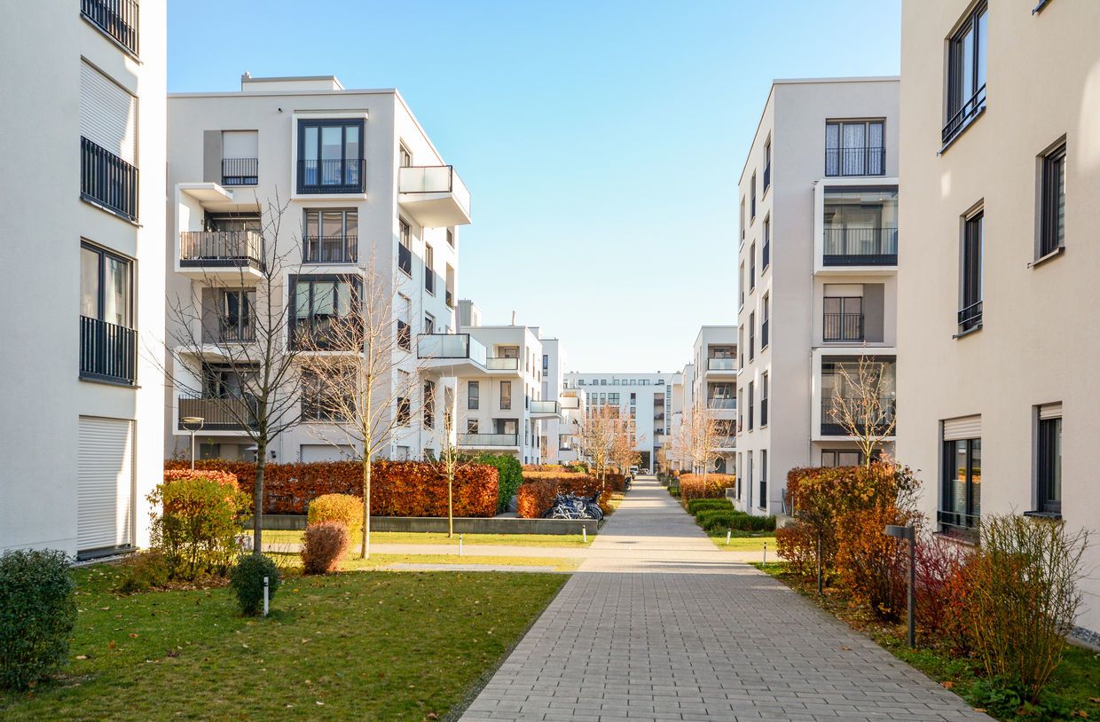 Crise du logement: logements intermédiaires et logements abordables contractualisés