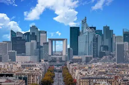Quand la crise des bureaux devient une opportunité : 150 000 nouveaux logements en Île-de-France
