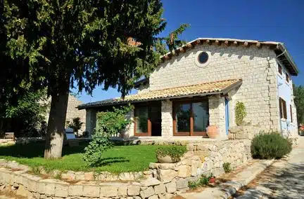 Immobilier ancien : Le déclin des prix s'accentue en région et se prolonge en Île-de-France