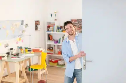 Marché locatif étudiant : les Jeux olympiques et Airbnb pointés du doigt
