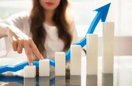 Pouvoir d'achat : SMIC, impôts, taxes... ce qui va augmenter en 2023