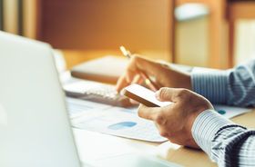 Pouvoir d'achat : prime de rentrée, remise carburant, retraites... Les mesures du gouvernement