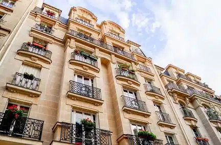Marché immobilier : un tournant en 2023, des défis en 2024