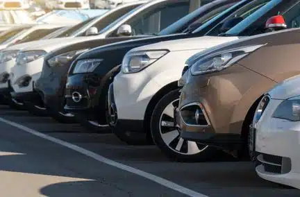 Voitures neuves : les vraies raisons derrière l'explosion des prix et le recul des ventes !